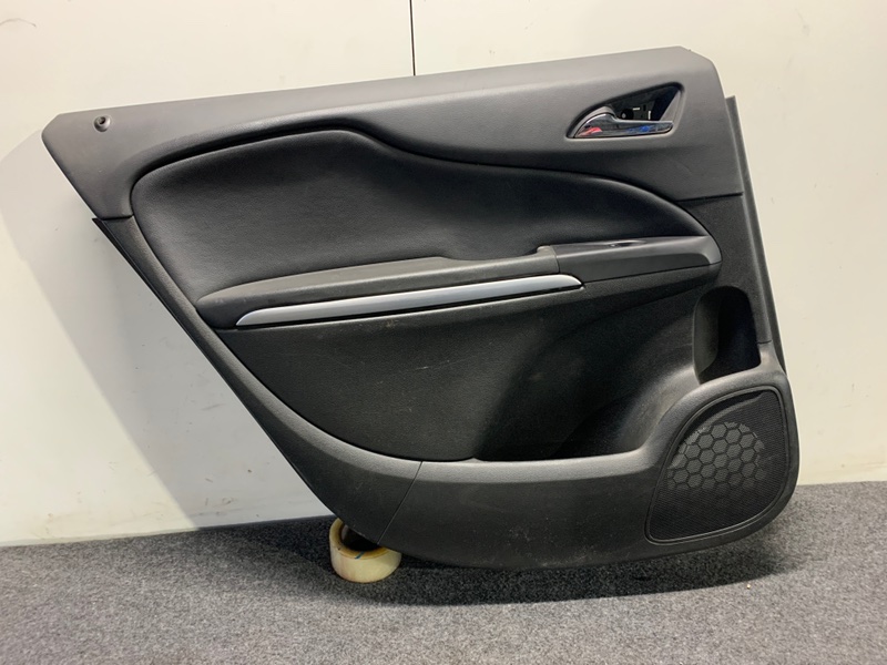 Обшивка двери зафира б - 82 фото