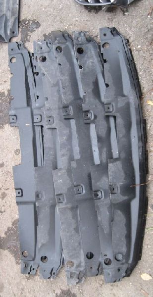 НАКЛАДКА ЗАМКА КАПОТА HYUNDAI SOLARIS 1 2010 2011 2012 2013 2014 SB G4FA 863521R000 Б/У