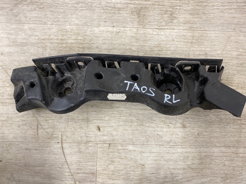 Кронштейн задний левый VOLKSWAGEN TAOS 2021 2022 2023 2GL807393 Б/У