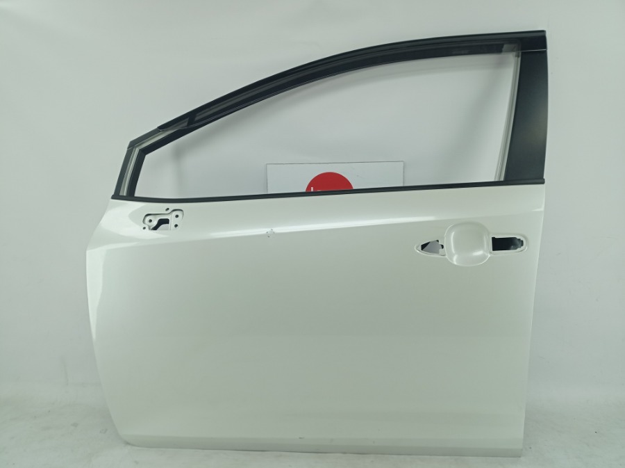 Дверь передняя левая Toyota Corolla 2019-2022 NRE210W контрактная