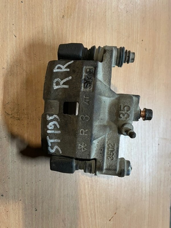 Суппорт задний правый TOYOTA CORONA 1995 ST195 3S-FE 4773020540 Б/У