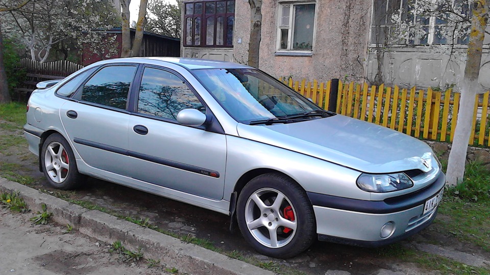 Renault laguna картинки