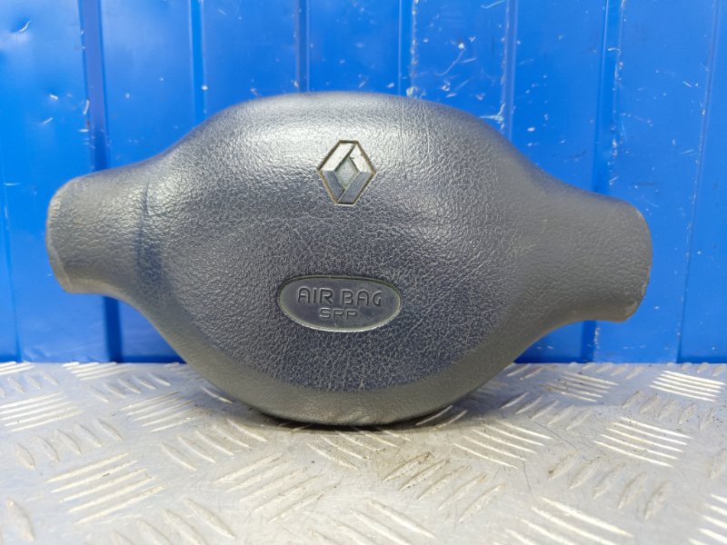 Подушка безопасности в руль Renault Clio 1.4 K7JA700 2000 (б/у)