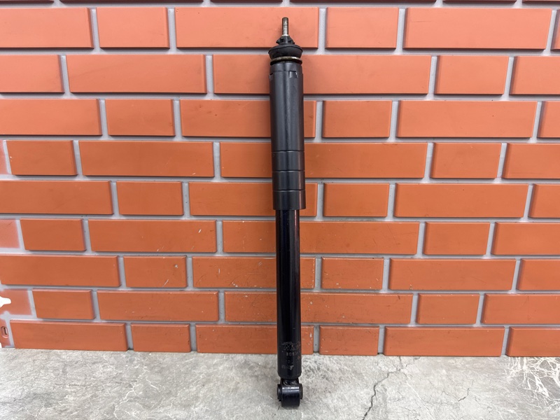Амортизатор Honda Civic 8 1.8 R18A2 2010 задн. (б/у)