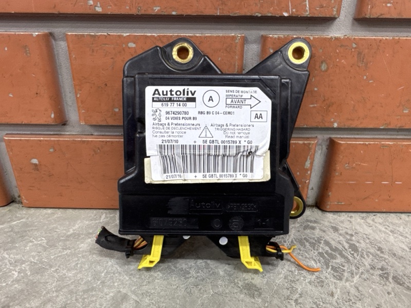 Блок управления srs airbag Citroen Berlingo B9 1.6 NFR 2010 (б/у)