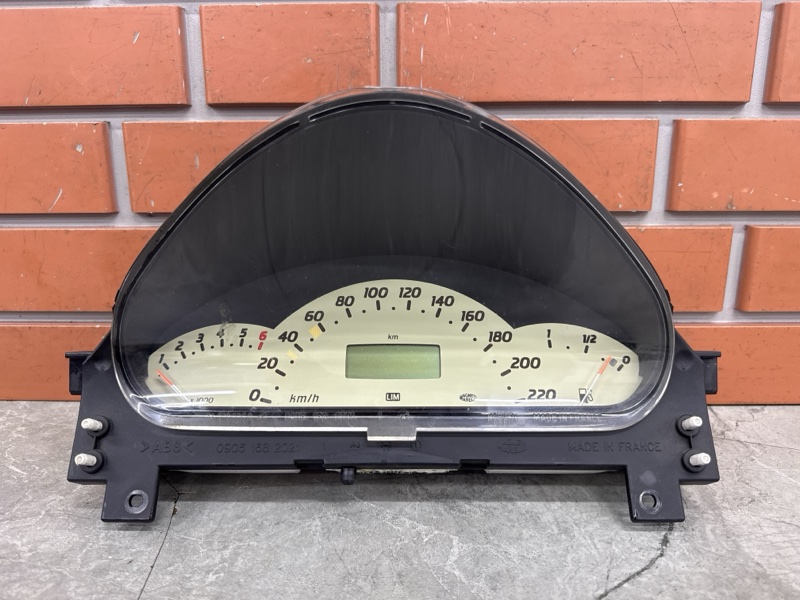 Щиток приборов Mercedes-Benz A160 W168 1.6 M166.960 1999 (б/у)