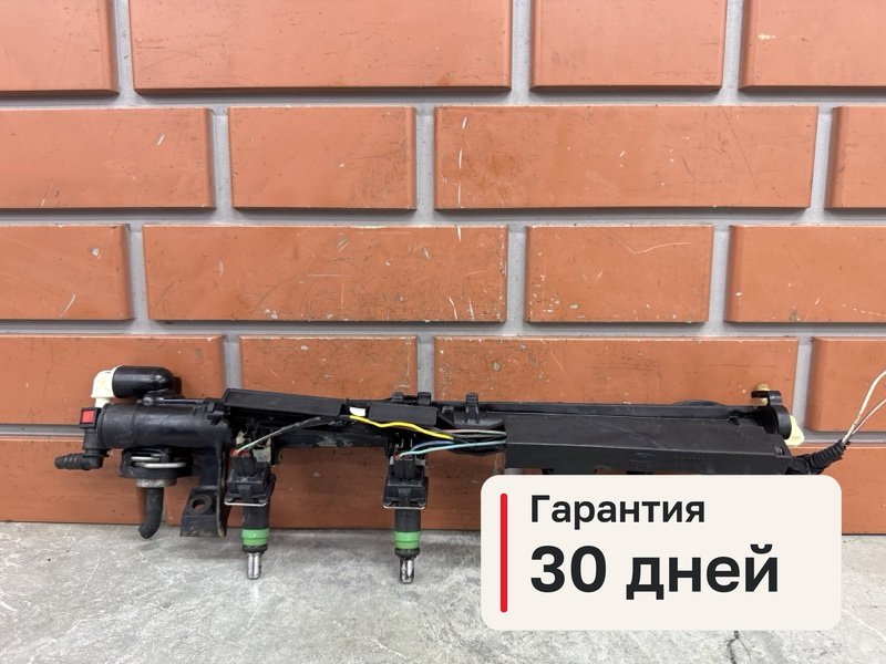 Топливная рампа Ford Fusion 1 1.4 FXJC 2012 (б/у)