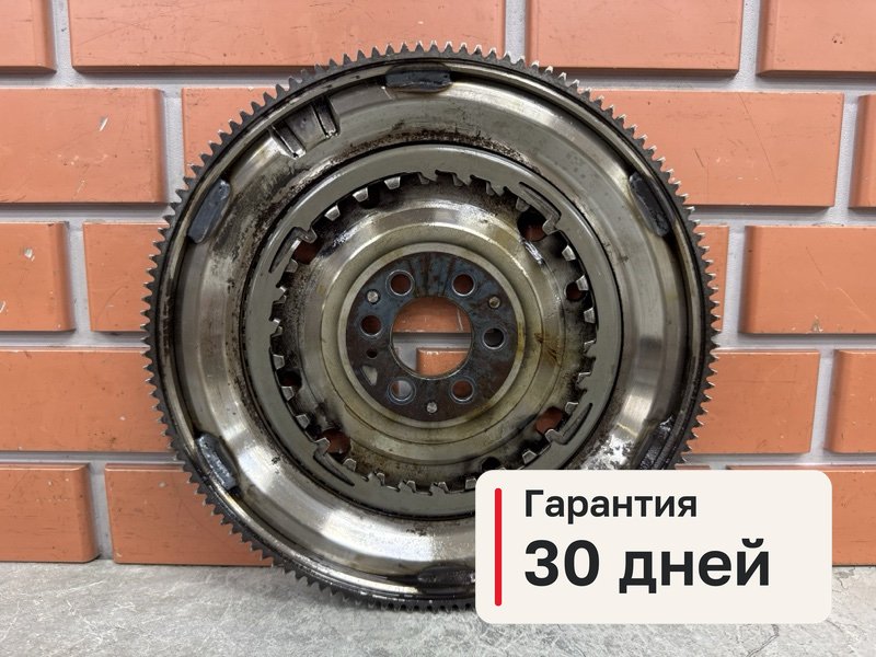 Маховик Audi A1 8X 1.4 CAX 2011 (б/у)