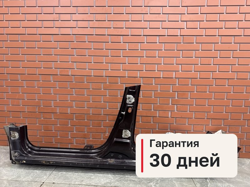 Порог Renault Duster 1 1.6 H4M430 2015 лев. (б/у)