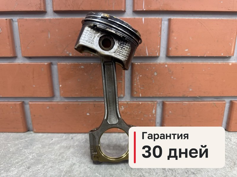 Поршень с шатуном Renault Duster 1 1.6 H4M430 2015 (б/у)