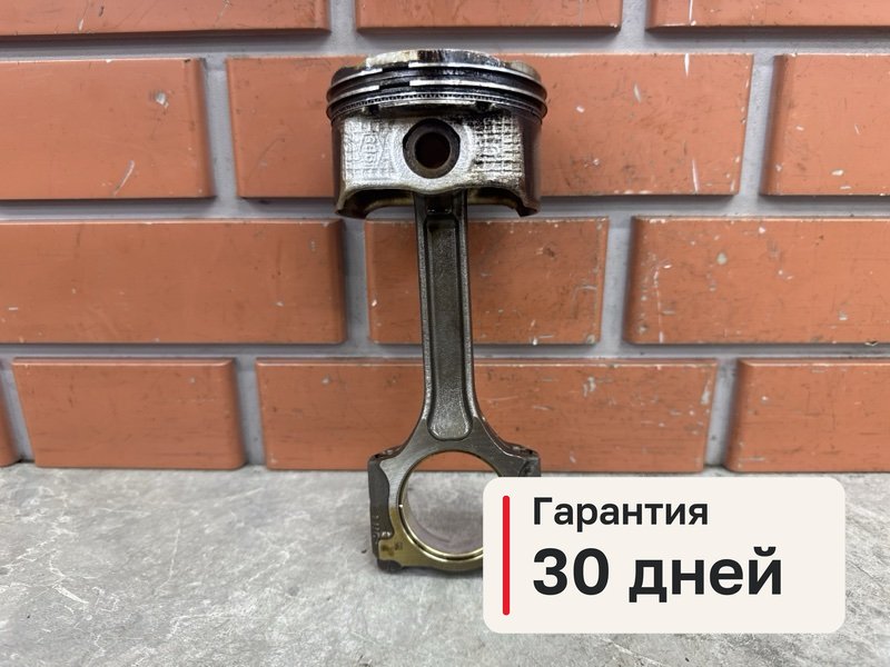 Поршень с шатуном Renault Duster 1 1.6 H4M430 2015 (б/у)