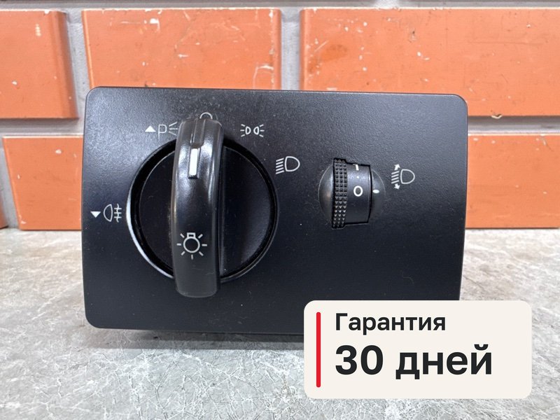 Блок управления светом Ford Focus 2 1.4 ASDB 2007 (б/у)