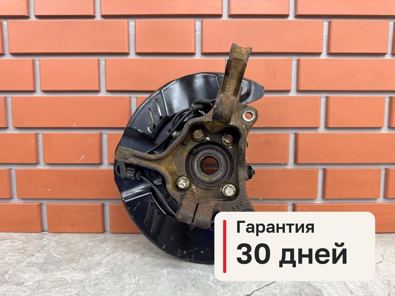 Кулак Subaru Legacy BM9 2.5 EJ253 2011 перед. прав. (б/у)