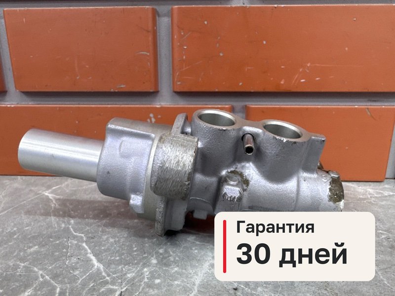Главный тормозной цилиндр Mitsubishi Pajero Sport 3 2.4 4N15 2018 (б/у)