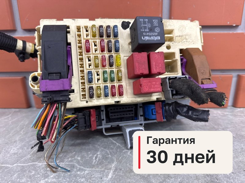 Блок предохранителей в салон Fiat Stilo 1 1.2 188A5000 2002 (б/у)