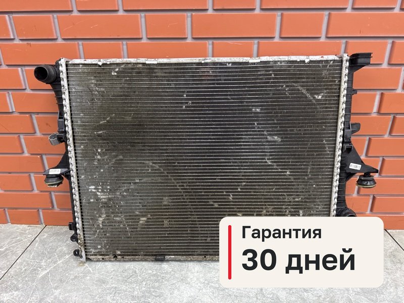 Радиатор охлаждения Audi Q7 1 4.2 BAR 2007 (б/у)