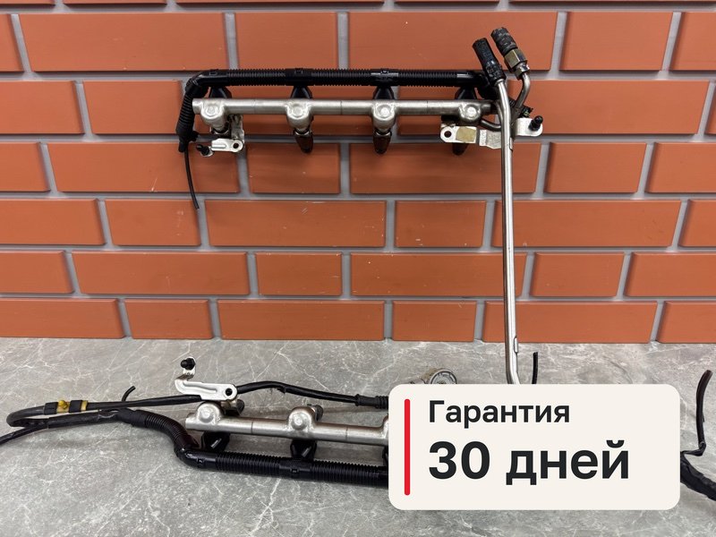 Топливная рампа Audi S4 B7 4.2 BBK 2006 (б/у)