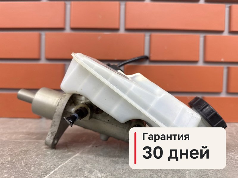 Главный тормозной цилиндр Ford Focus 2 1.6 SIDA 2008 (б/у)