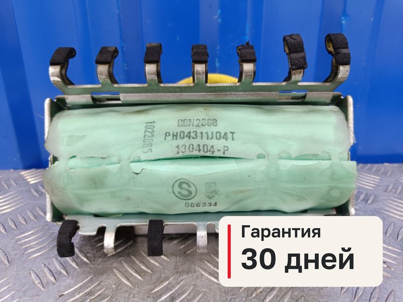 Подушка безопасности пассажира Mitsubishi Lancer 9 1.3 4G13 2004 (б/у)
