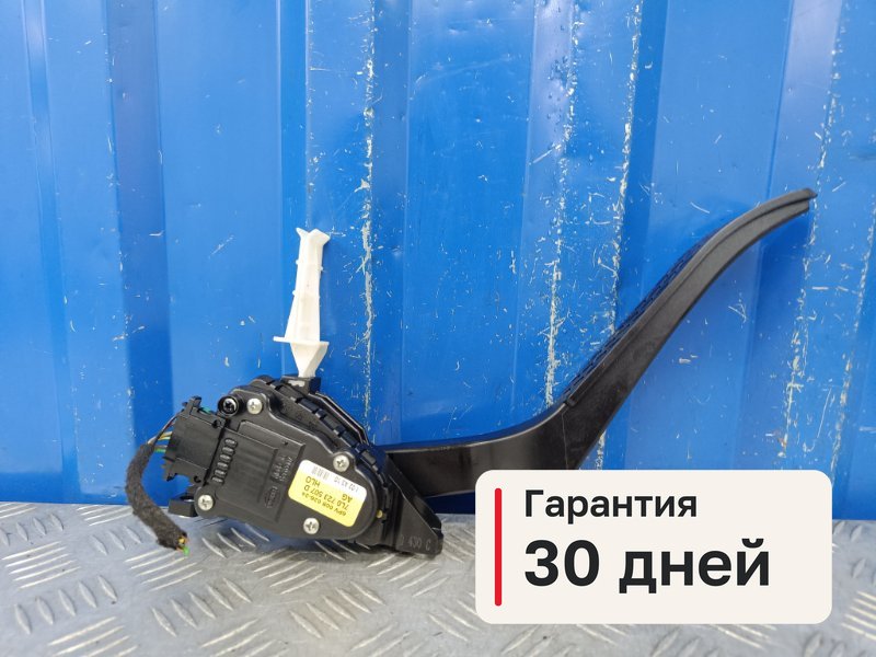 Педаль газа Volkswagen Touareg NF 3.6 CMTA 2010 (б/у)