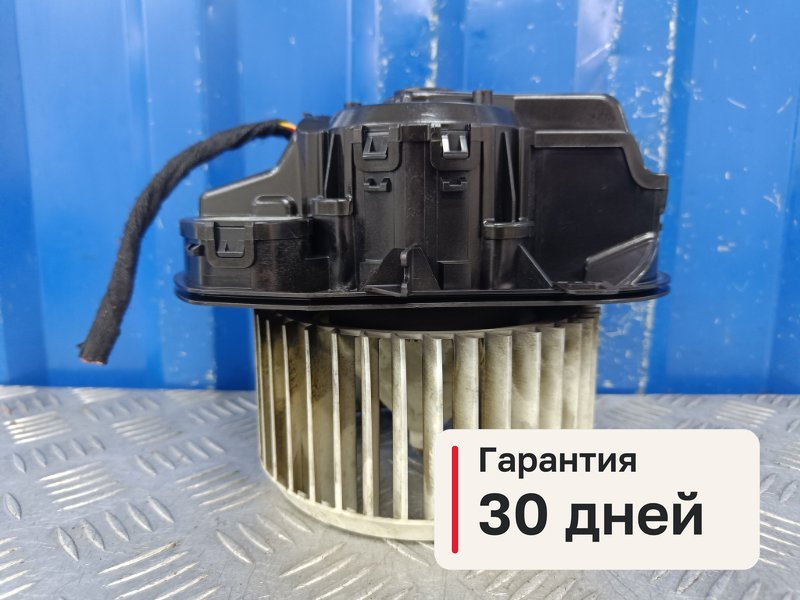 Вентилятор печки Volkswagen Touareg NF 3.6 CMTA 2010 (б/у)