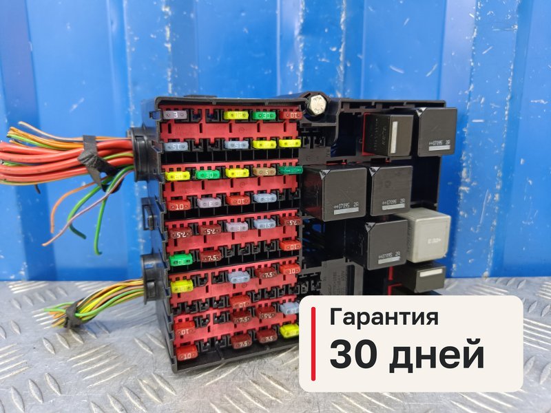 Блок предохранителей под капот Ford Fusion 1 1.4 FXJA 2007 (б/у)