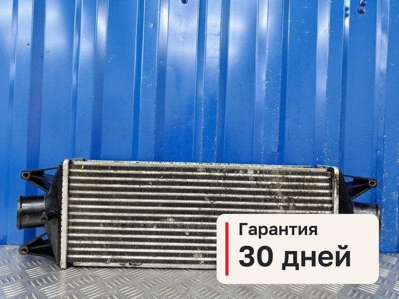 Радиатор интеркулера Iveco Daily 4 3.0 F1CE04B1L 2009 (б/у)