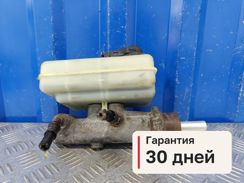 Главный тормозной цилиндр Iveco Daily 4 3.0 F1CE04B1L 2009 (б/у)