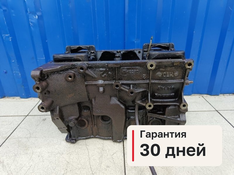 Блок цилиндров Nissan Primera P11 1.8 QG18DE 2000 (б/у)