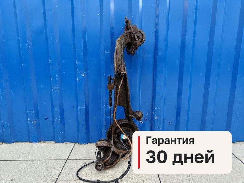 Кулак Opel Vectra B 1.8 X18XE 1996 задн. прав. (б/у)