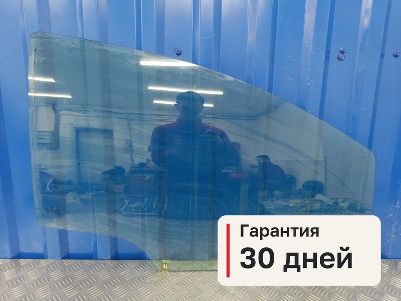 Стекло Peugeot 307 2.0 RFN 2004 перед. прав. (б/у)