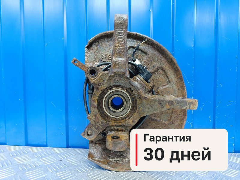 Кулак Volvo S40 1.8 B4184S 1999 перед. прав. (б/у)