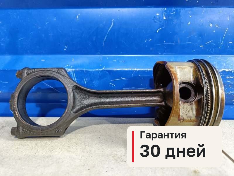 Поршень с шатуном Volkswagen Touareg 1 4.2 AXQ 2004 (б/у)