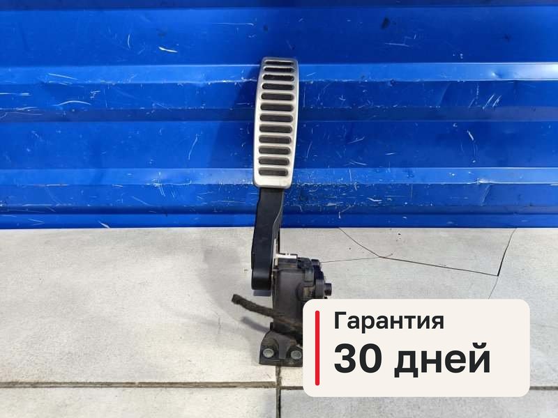 Педаль газа Volkswagen Touareg 1 4.2 AXQ 2004 (б/у)
