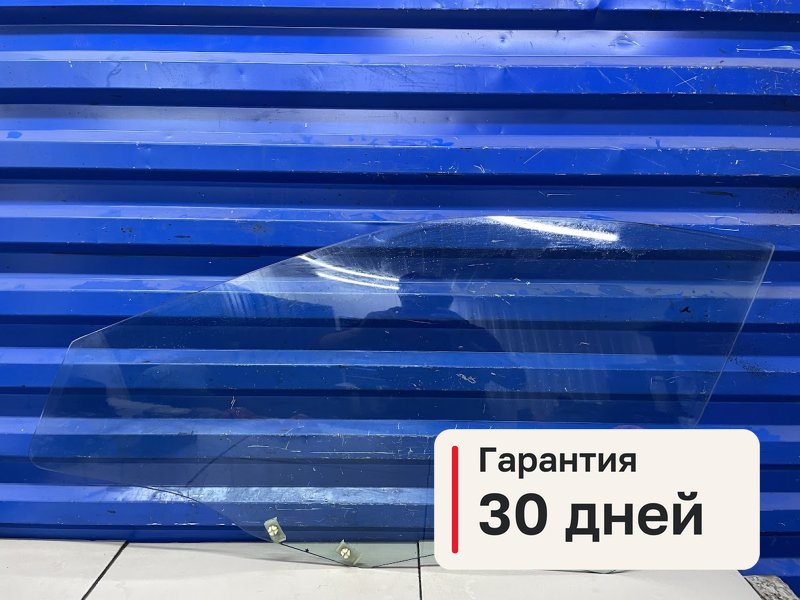 Стекло Mitsubishi Galant EA2W 2.0 4G63 1997 перед. лев. (б/у)