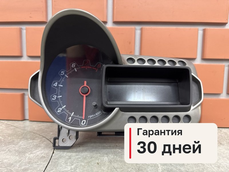 Щиток приборов Chevrolet Aveo T300 1.6 F16D4 2013 (б/у)