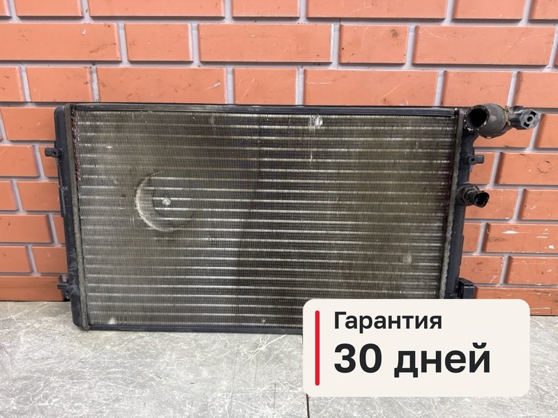 Радиатор охлаждения Volkswagen Golf MK4 1.6 AZD 2000 (б/у)