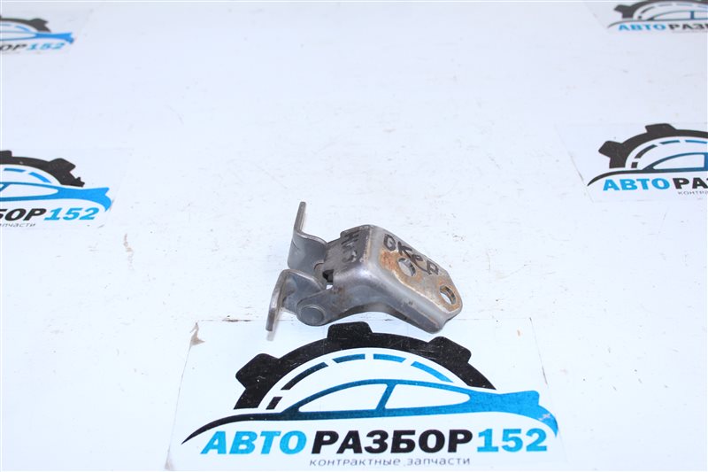 Петли дверные передние левые 3 2003-2008 BK LF