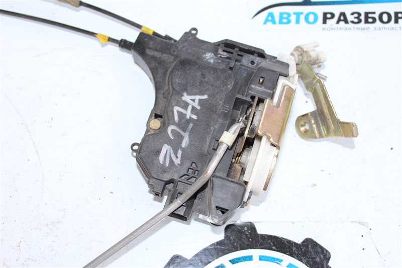 Замок дверной передний левый COLT 2005 Z27A 4G15T