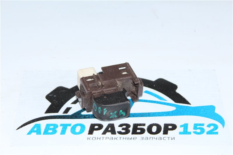 Кнопка стеклоподъекника задняя левая Mark 2 2000-2004 GX110 1G-FE