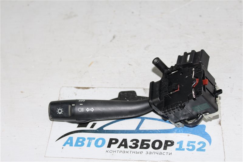 Подрулевой переключатель правый Avensis 2003-2008 AZT250 1AZFSE