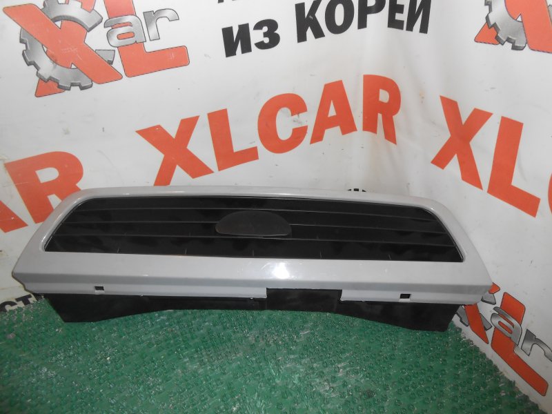Решетка радиатора Daewoo Nexia KLETN 96209251 новая