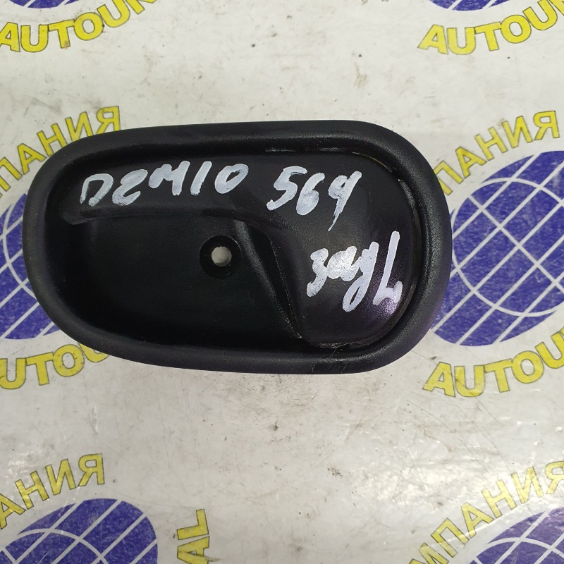 Ручка двери внутренняя задняя левая Mazda Demio 1998 DW3W B3ME контрактная