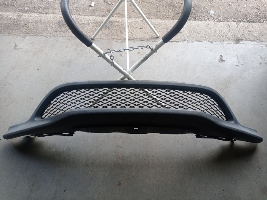 Юбка бампера (губа) передняя Honda Civic 8 5D 2006-2010 R18A 71102-SMR-E10 контрактная