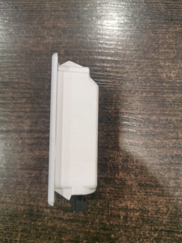 Плафон в обшивку X4 2014-2018 F26 2.0 B47D20A