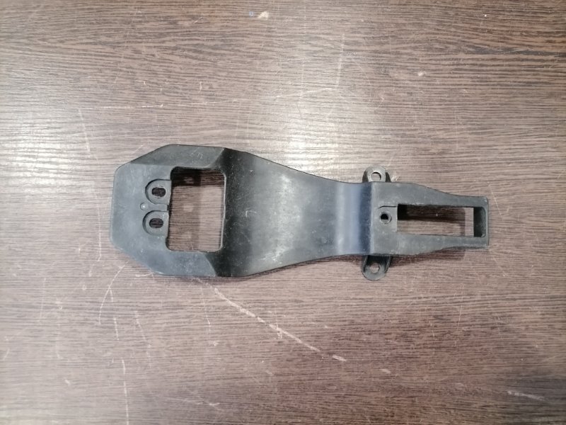 Кронштейн ручки двери Mazda CX-7 2006-2012 ER EG2172412 контрактная