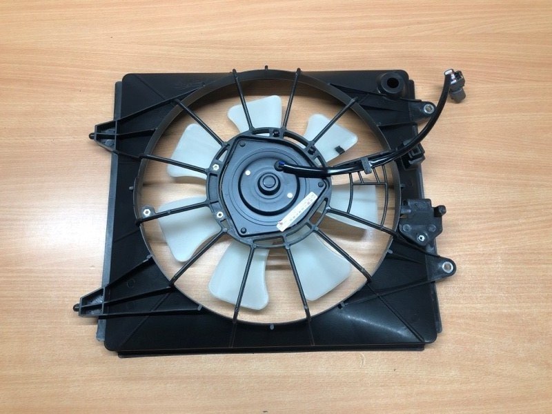 Вентилятор охлаждения в сборе CRV 2008-2012 RE 2