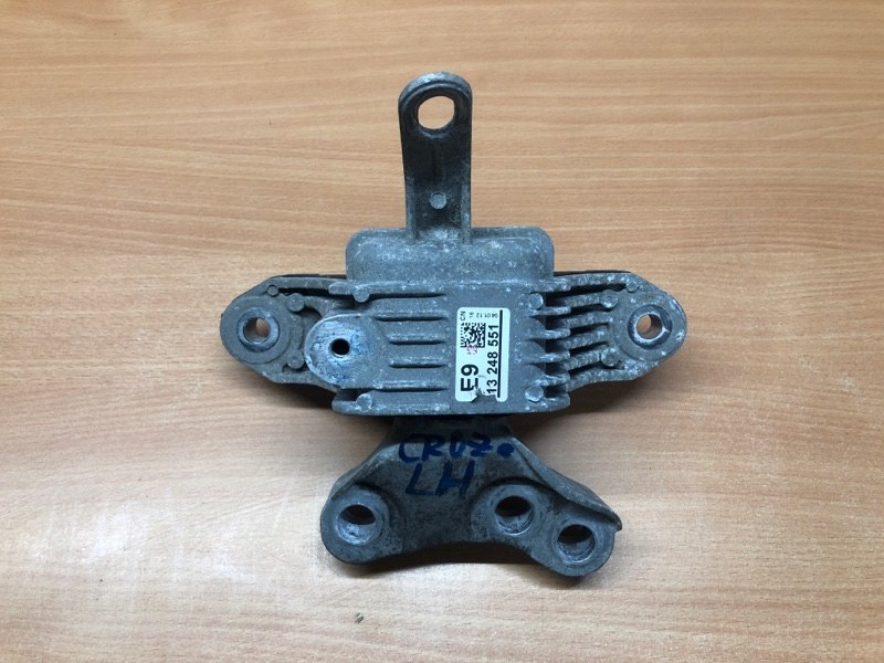 Подушка кпп передняя левая Chevrolet Cruze 2010 J300 13248551 контрактная