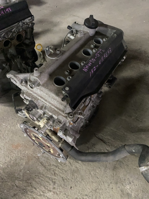 Двигатель Toyota Prius NHW20 1NZ-FXE 2006 (б/у)