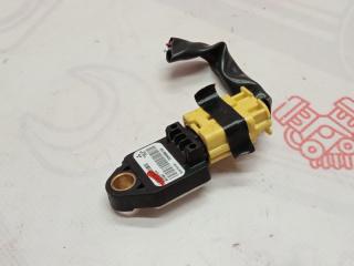 Запчасть датчик airbag Peugeot 4007 Hdi 2009